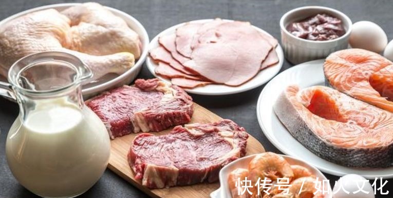 泡脚|50岁后,还能有6种表现,说明身体很健康,易长寿,值得恭喜