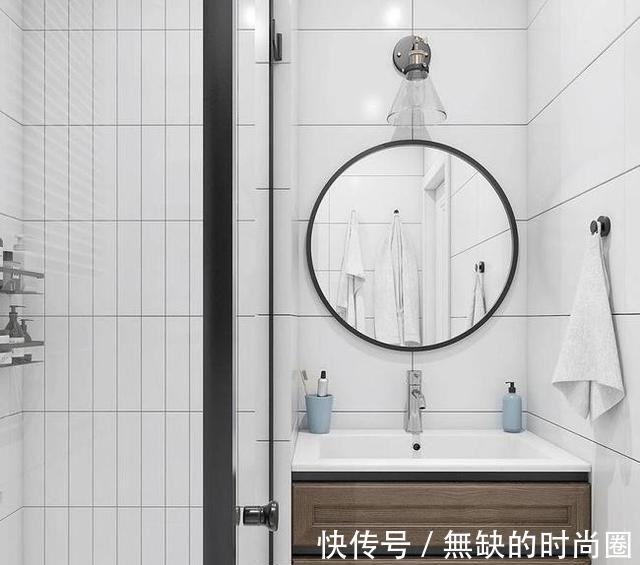 白色|南京小姐姐的49㎡小家红了，卧室和客厅一体化，太有创新了！