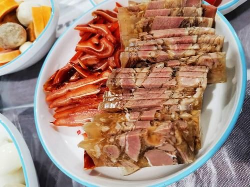 晒晒5家元旦饭，真丰盛，菜多的数不清，太有仪式感了