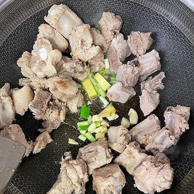豆角|排骨豆角焖面