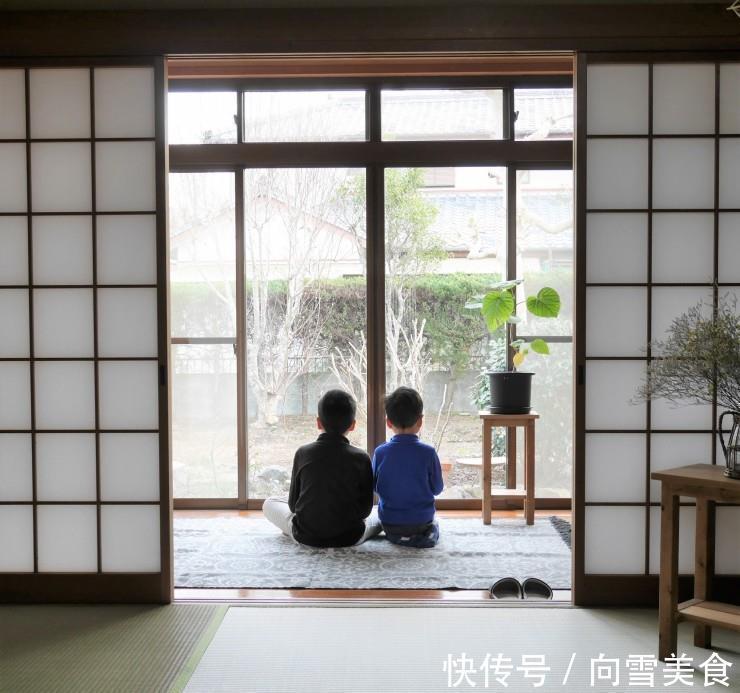 住宅|这怕是最纯正的日式住宅了，走廊连院子，肉眼所见皆木色太舒适了