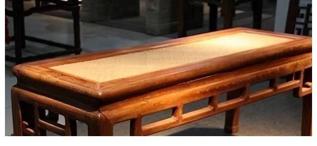 老祖宗!古人房中的春凳有何妙用?现在仍然存在,老祖宗的智慧不得不佩服