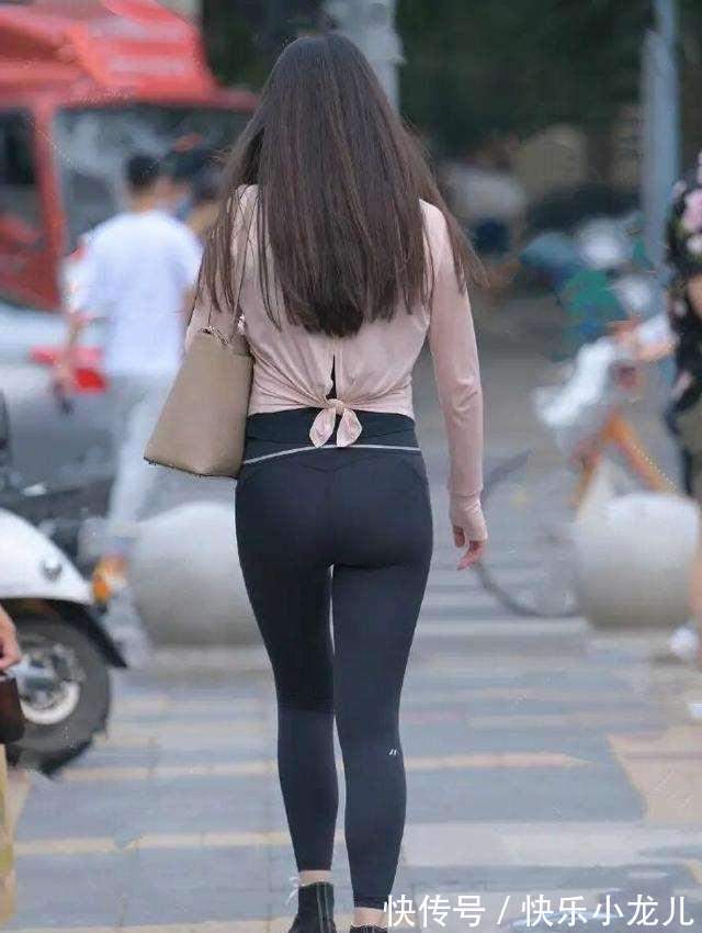 宽松 打底裤的穿搭少女感十足,穿出淑女气质,带来风情万种