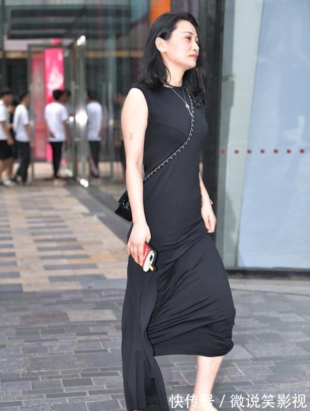 无袖 优雅的墨染无袖褶裙,表现出时尚和裙子的风格!