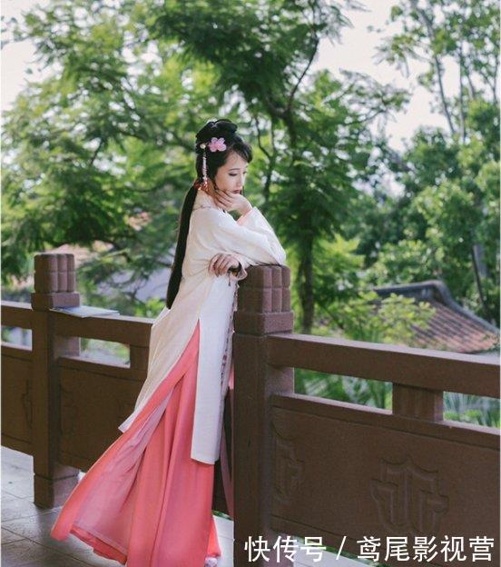  柔美|20岁师大汉服女神气质柔美哀婉，长相神似陈晓旭，拍林黛玉写真真假难辨