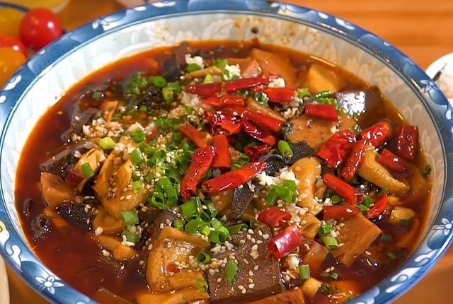 麻辣|毛血旺家庭版做法，用料简单，做法简单，麻辣鲜香，开胃又下饭