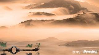 客从何处来&一诗称杰,一诗成狂,一诗封骨,三首唐诗巅峰之作,冠绝古今!