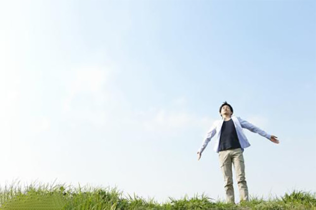 秃顶|男人进入“衰老期”,2处变大,2处变少,若一个不占,还算年轻