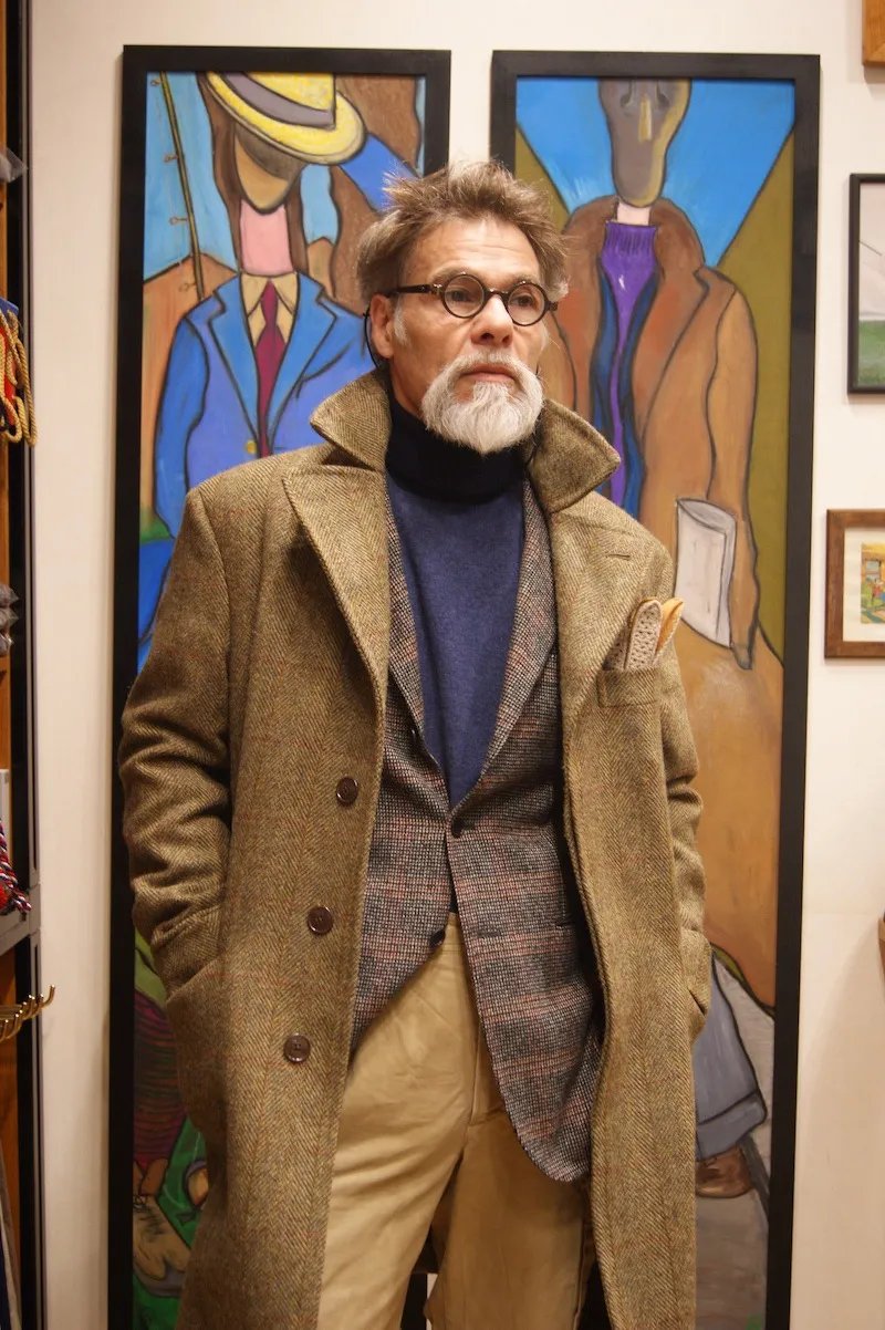 绅装博主有很多,但像 Simone Righi 这么“狂”的还真少见