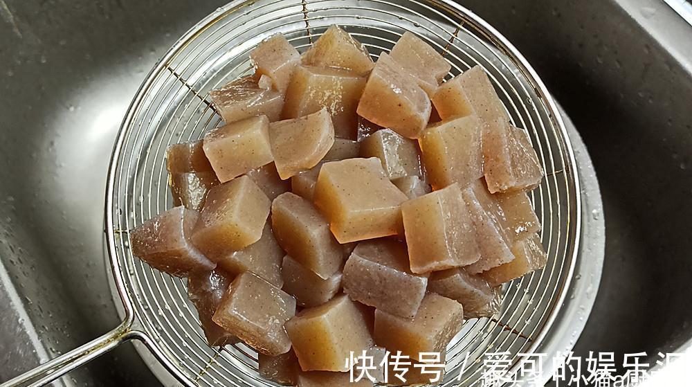 教你魔芋的好吃的做法,味道麻辣鲜香,不比饭店差,开胃又下饭