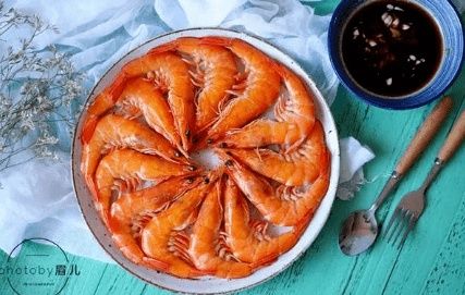  2021年夜饭菜单出炉！4凉6热搭配好，全家都照顾到，吉祥又温馨