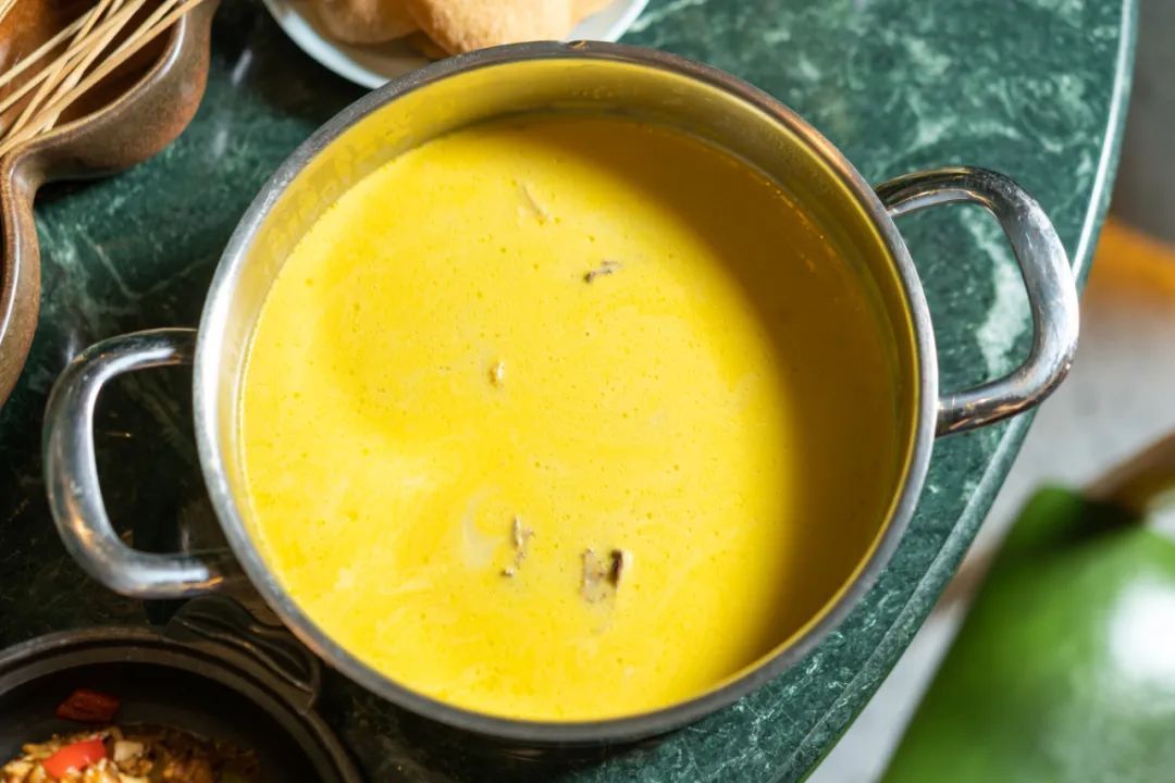 最佳|海鲜是泰式火锅的最佳伴侣,配上冬阴锅味道更鲜,默契度100%