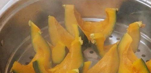 延缓衰老|40-50岁的女人，常吃2黄1白，或能补充雌激素，养护卵巢