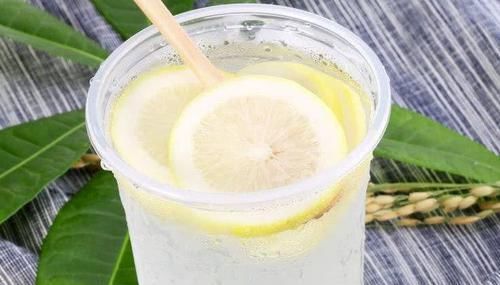 子宫|女孩来月经,谨记“3吃4不吃”,子宫干干净净,皮肤红润有光泽