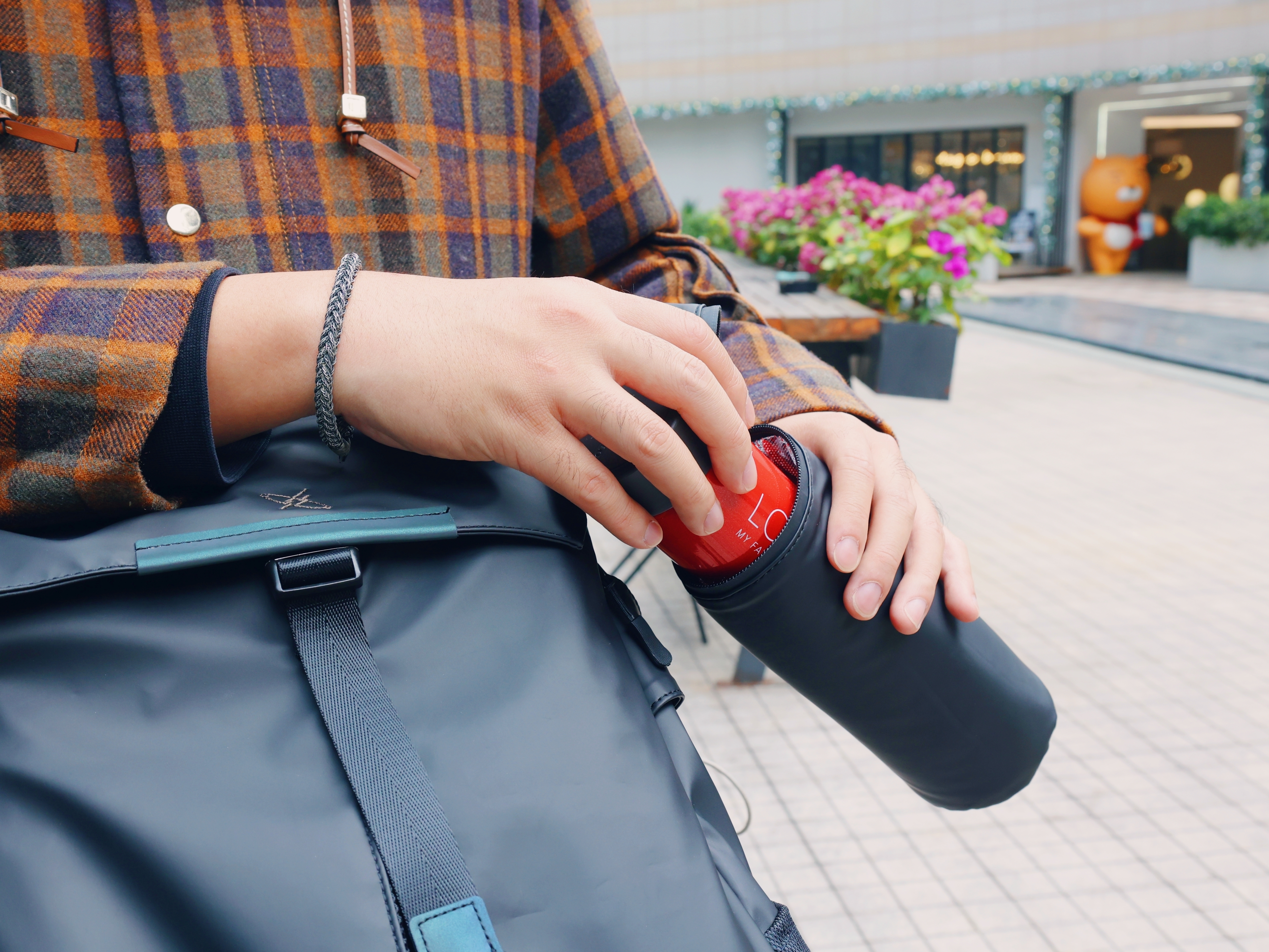 行星$告别2021,光影行星宙斯双肩包体验,2022我将背上它展开全新冒险