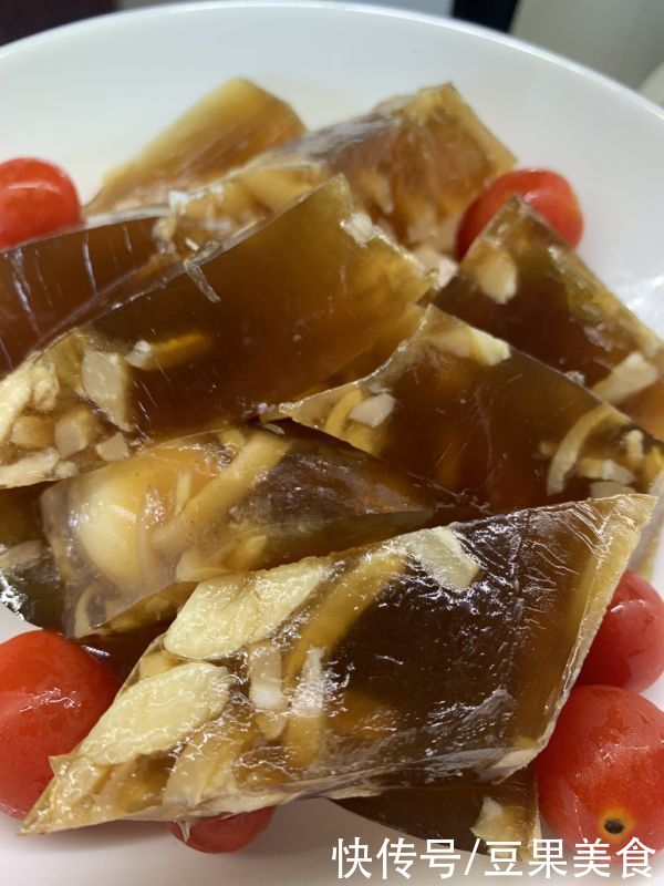 好吃|肉皮冻你这么做，好吃到停不下来