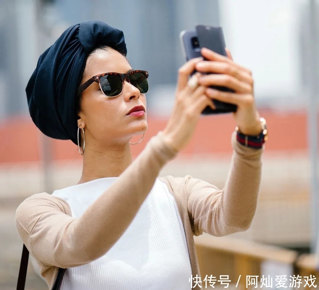 伊斯兰|穆斯林为什么要戴头巾?