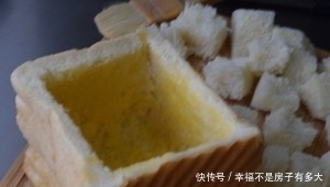 这款冰火两重天的甜品,有吐司就可以做!