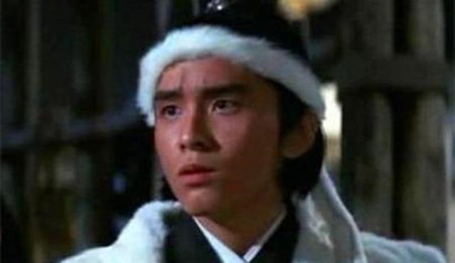 五头牛@历史上最勇猛的将军之一,因死得太冤被封神,千年来人们绕墓而行!