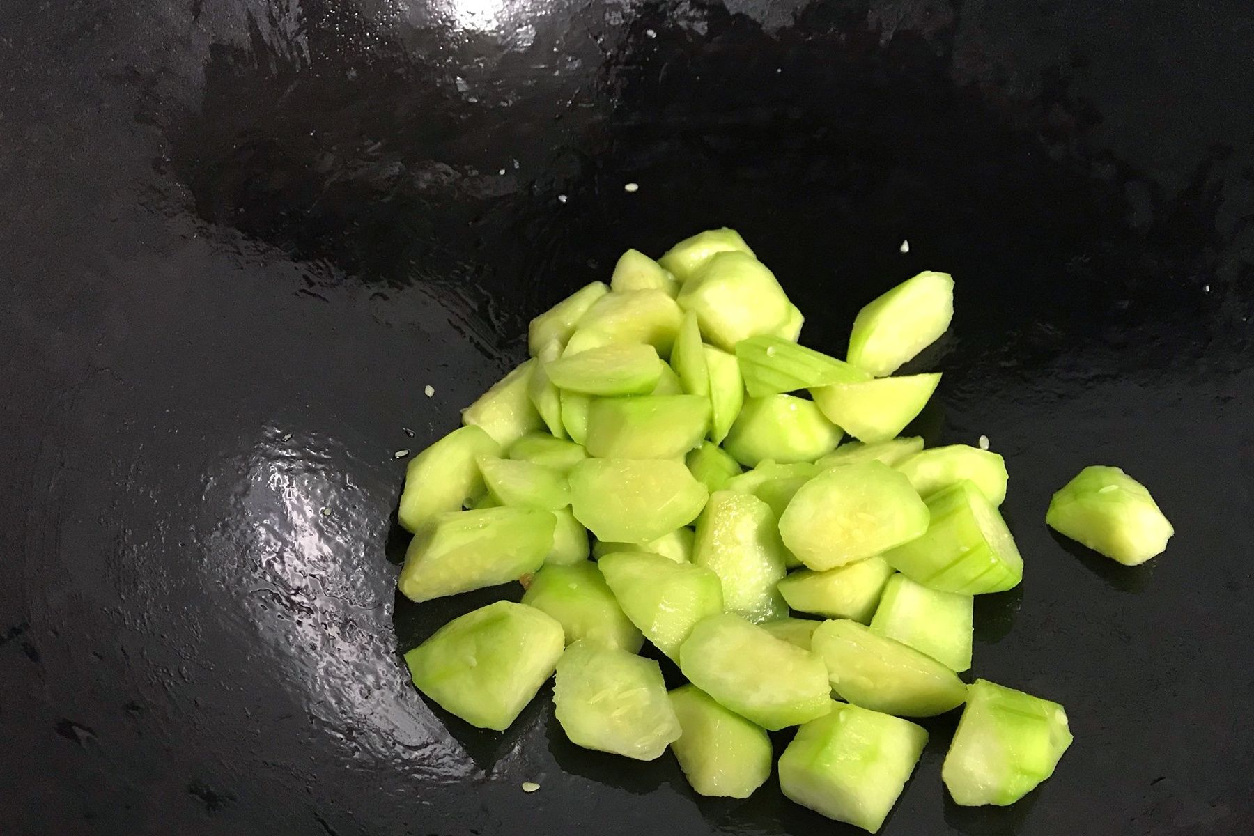 暑气|立秋后多喝此汤,去暑气润秋燥,5块钱煮一锅,汤鲜味美又营养