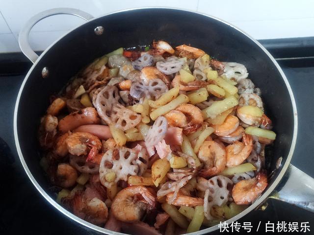 每年年夜饭,这道硬菜我家必做,色香味俱佳,上桌总是最先光盘