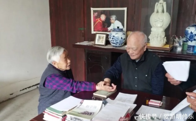 大医夫妻把百年中医秘方献给国家:一个人医术再好,能治多少人?