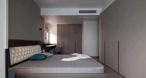 装修|家居装修也玩高冷范儿，这套128㎡轻奢三居送上，你能借鉴多少？