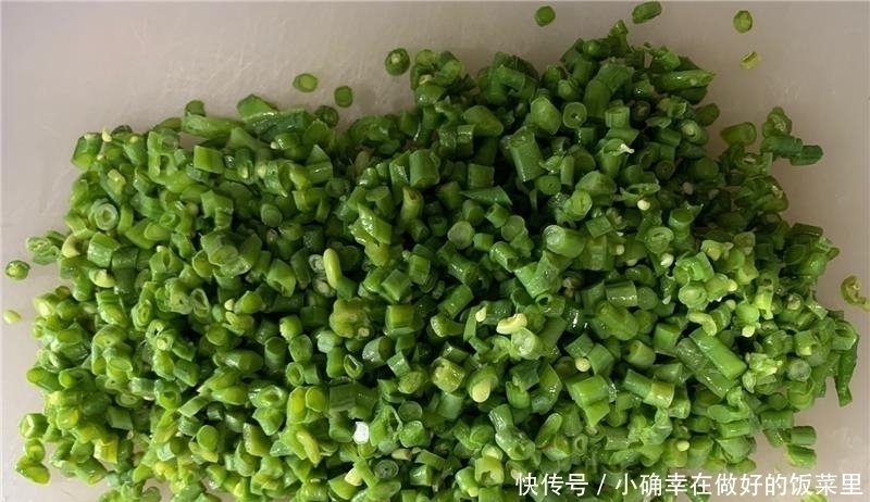 正当季|三伏天，这菜正当季，钙是南瓜4倍，用来包饺子比韭菜馅的还好吃