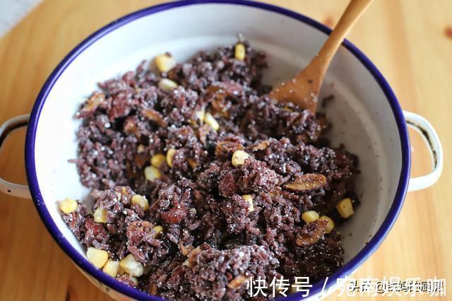 蒸锅|这早餐简单快手、好吃饱腹，一次多蒸点，冻起来随吃随取特省事