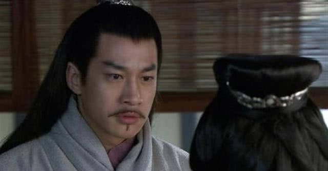 三国|三国时期，枭雄多如牛毛，陈宫为何偏偏选择吕布？