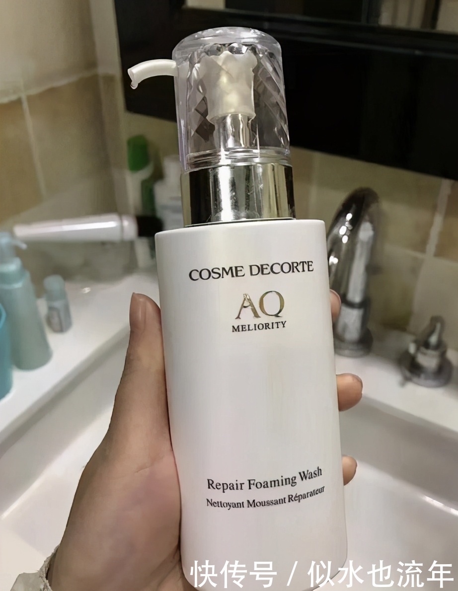 毛孔|深层清洁毛孔的洗面奶有哪些?推荐几款超温和的良心品牌洗面奶