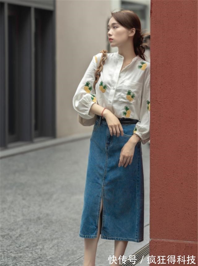 半身裙 百褶裙过时了,今夏流行“A字长裙”,配上这款低跟鞋,太洋气了!
