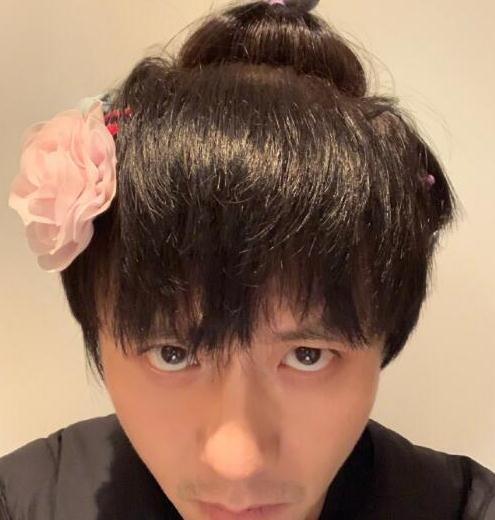 杨颖|郑恺首次回应不离《跑男》原因，六字惹人泪目，李晨杨颖都沉默了