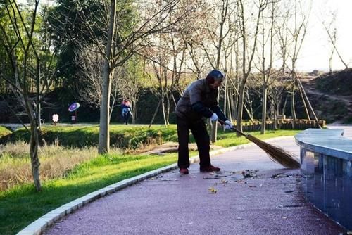 老年|自然丨仰天窝阳光健身步道升级！山顶湖泊等你来打卡~