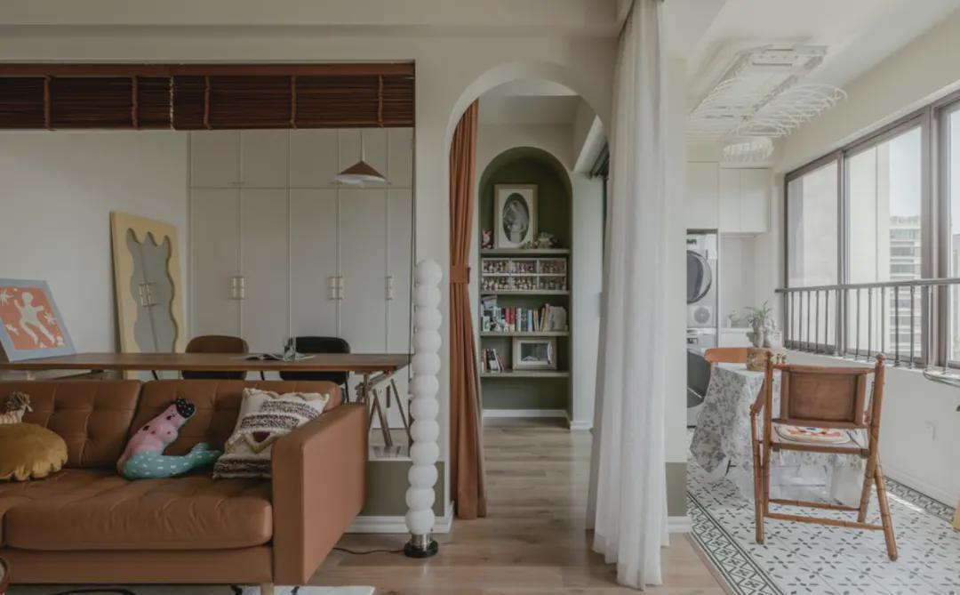 拥挤性|家里收纳位置少,建议墙体做错位处理,完工后既实用又显气质