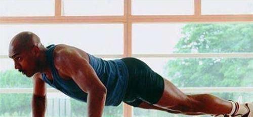 肱三头肌|俯卧撑动作解析,避免错误正确完成,从而发挥动作优势并避免损伤