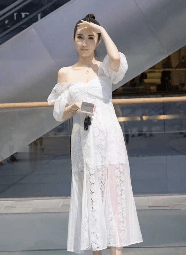 时髦穿搭的堂妹,这大概就是男人心中的标准女神范吧