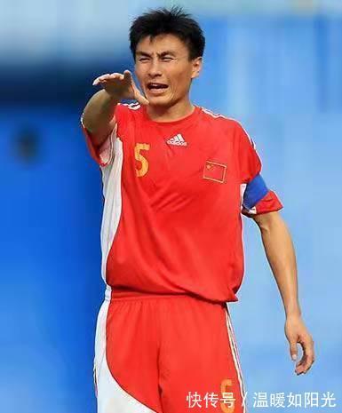 李玮锋|天下风云出我辈，一入江湖岁月催，中国足坛一代名将：硬汉李玮锋