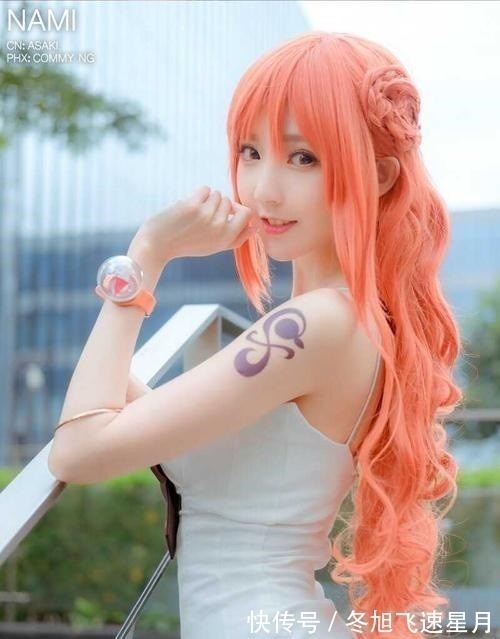 古伊娜|海贼王灵魂cos,主角团竟然全员性转,可惜还是没有娜美身材抢镜