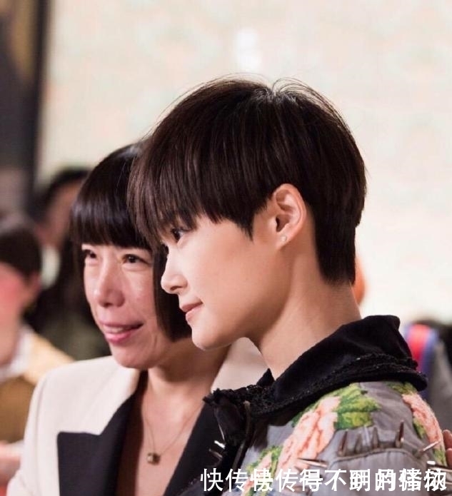 有这4个特征的女人,“侧脸”比“正脸”好看太多,你属于哪一种