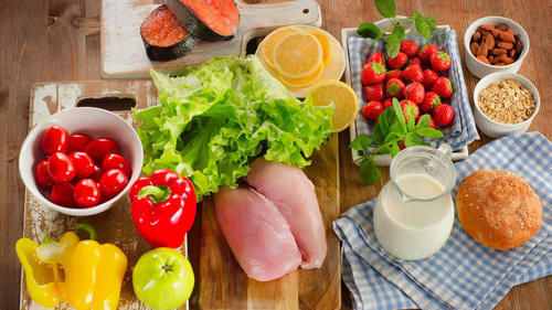 魔鬼身材|“硬核孕妈”走红,怀孕8个月仍有腹肌马甲线,网友魔鬼身材