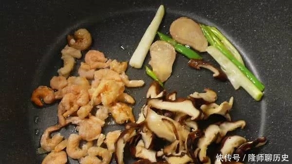 白菜|白菜炒年糕的好吃做法,不收藏就亏啦!