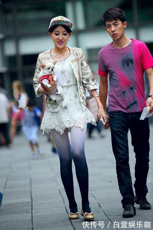 大长腿 这位自带气场的小姐姐很引人注意,齐肩短发时尚清爽