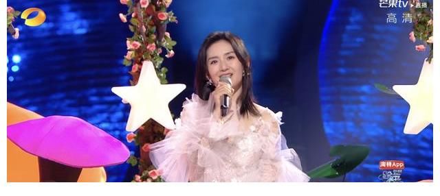 芒果全开麦翻车一片?龚俊跑调带偏信遭群嘲,周笔畅没带动杨幂