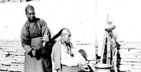 清朝规定男人要留辫子,那秃顶的人该怎么办呢?