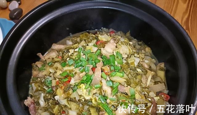 39岁“懒妈妈”,做晚餐追求简单不重样,家人反夸营养好吃还省钱!