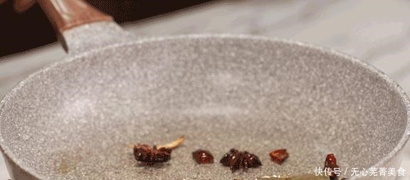 比肉还香的2种蘑菇做法,好吃不重样,我家一周做6次!