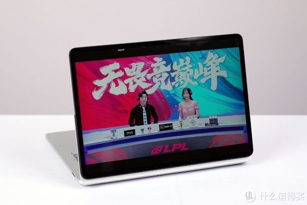 笔记本|家族新品创设先锋 微软Surface Laptop Studio评测