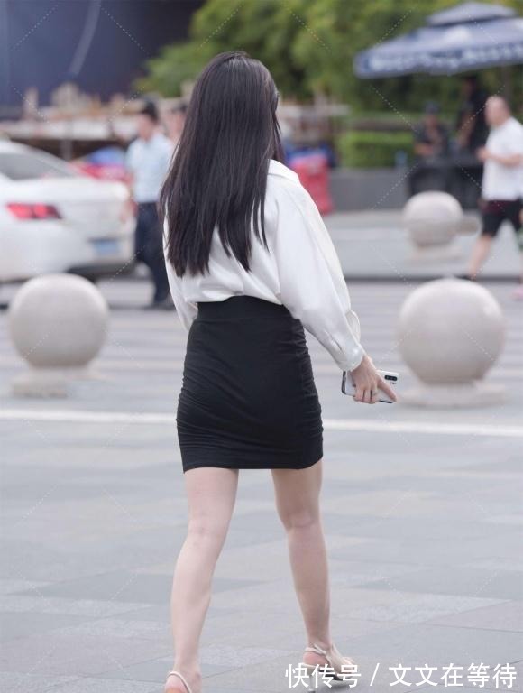 高跟鞋|简约的款穿出女神的气韵，白衬衫搭配黑色包臀裙，清爽美丽有气质