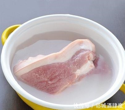 地漏|九成人洗衣机管直接插地漏，太笨了！瞅瞅聪明人怎么做，真是高级！